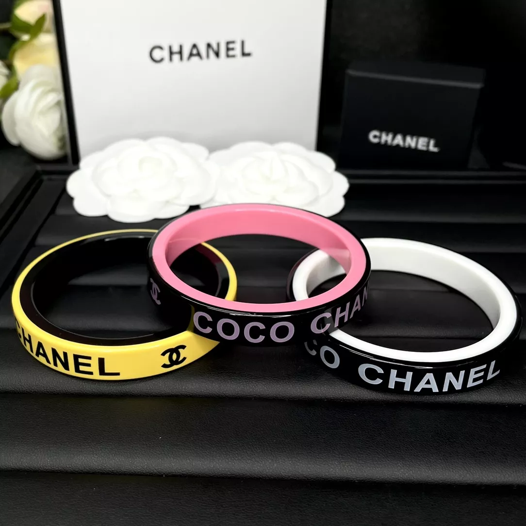 chanel bracelets s_12b06001